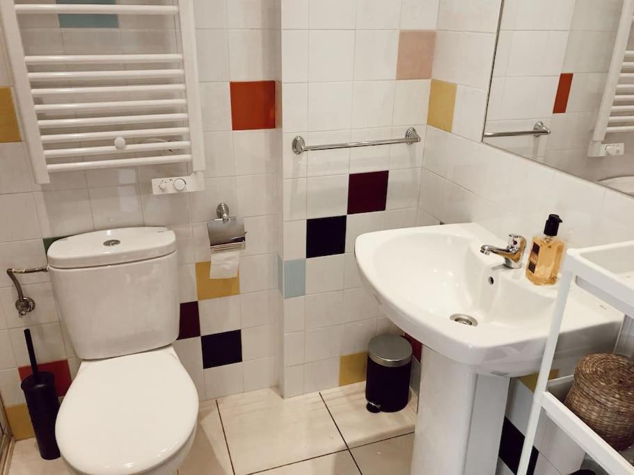 בילבאו Apartamento Puerta Del Camino 7 מראה חיצוני תמונה